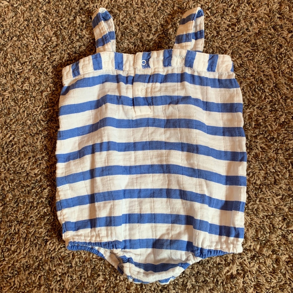 Aden and anais jumper